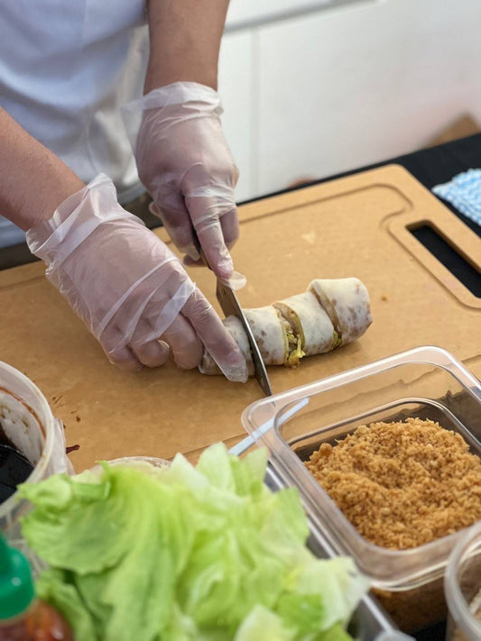 Popiah / Kueh Pie Tee Live Station - (Biodegradable product used)